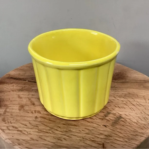 🟡 Vintage - McCoy Floraline Brilliant Yellow Planter / Pot - Circa 1960s - Rare - Picture 5 of 16